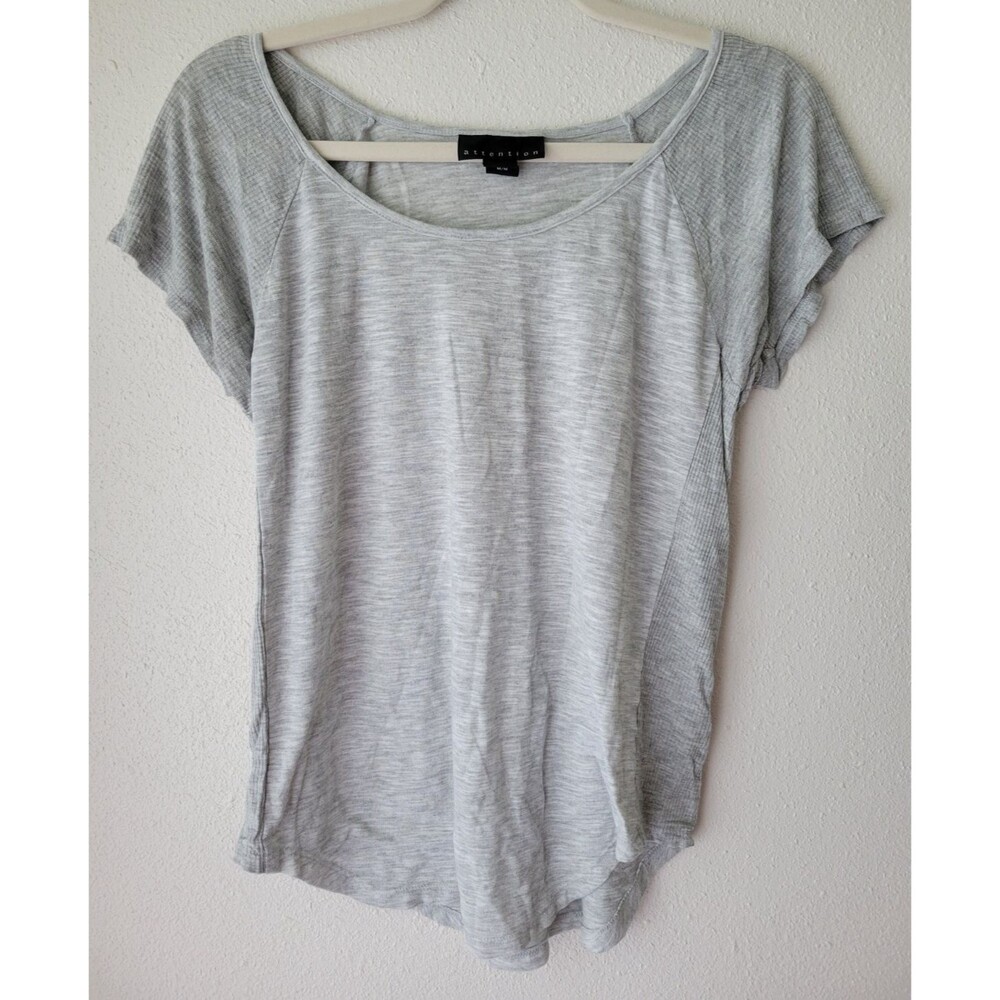 Attention Gray Heathered Top Women's Medium Short Sleeve Ribbed Side Panels